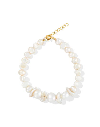 In The Pearls Bracelet
