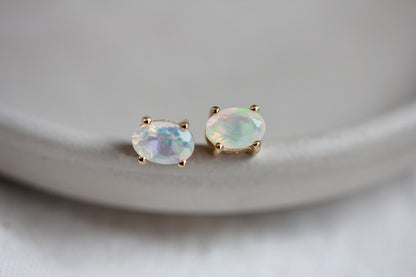 Ava Studs in Opal