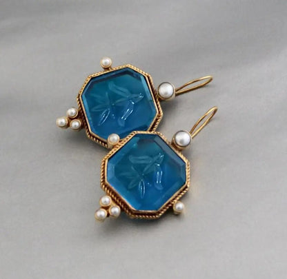 Mable Vintage Earrings with Green Stone and Pearl